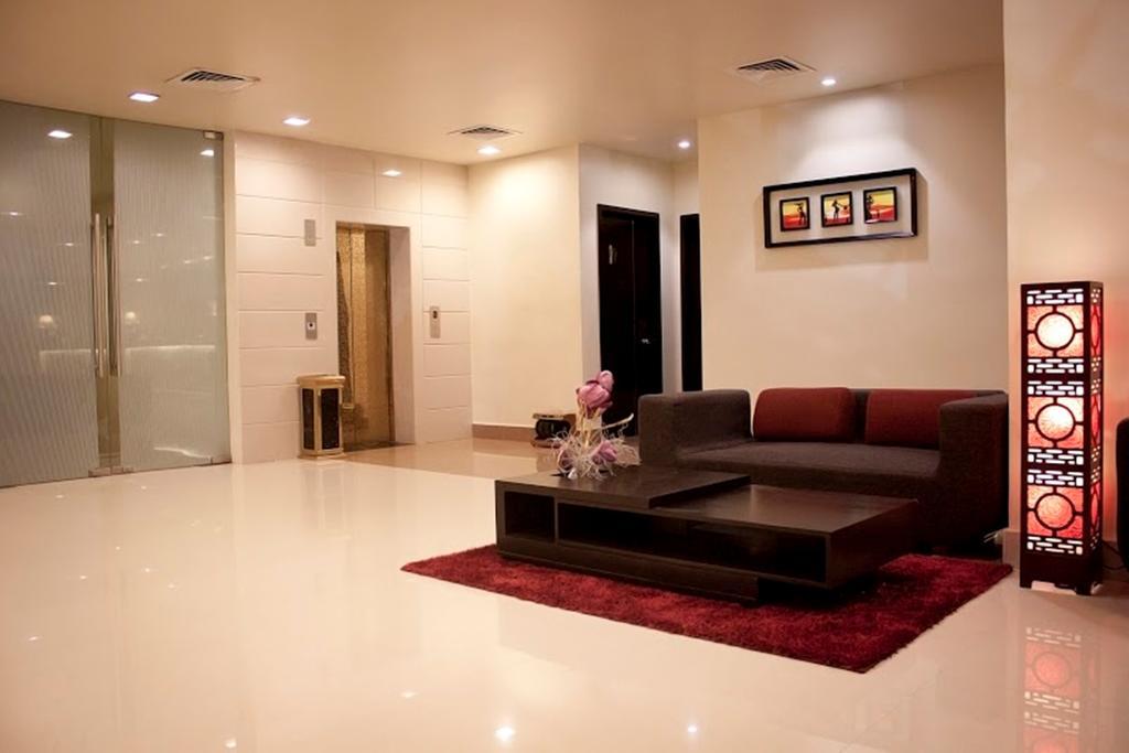 Sara Regency Hotell Kumbakonam Exteriör bild
